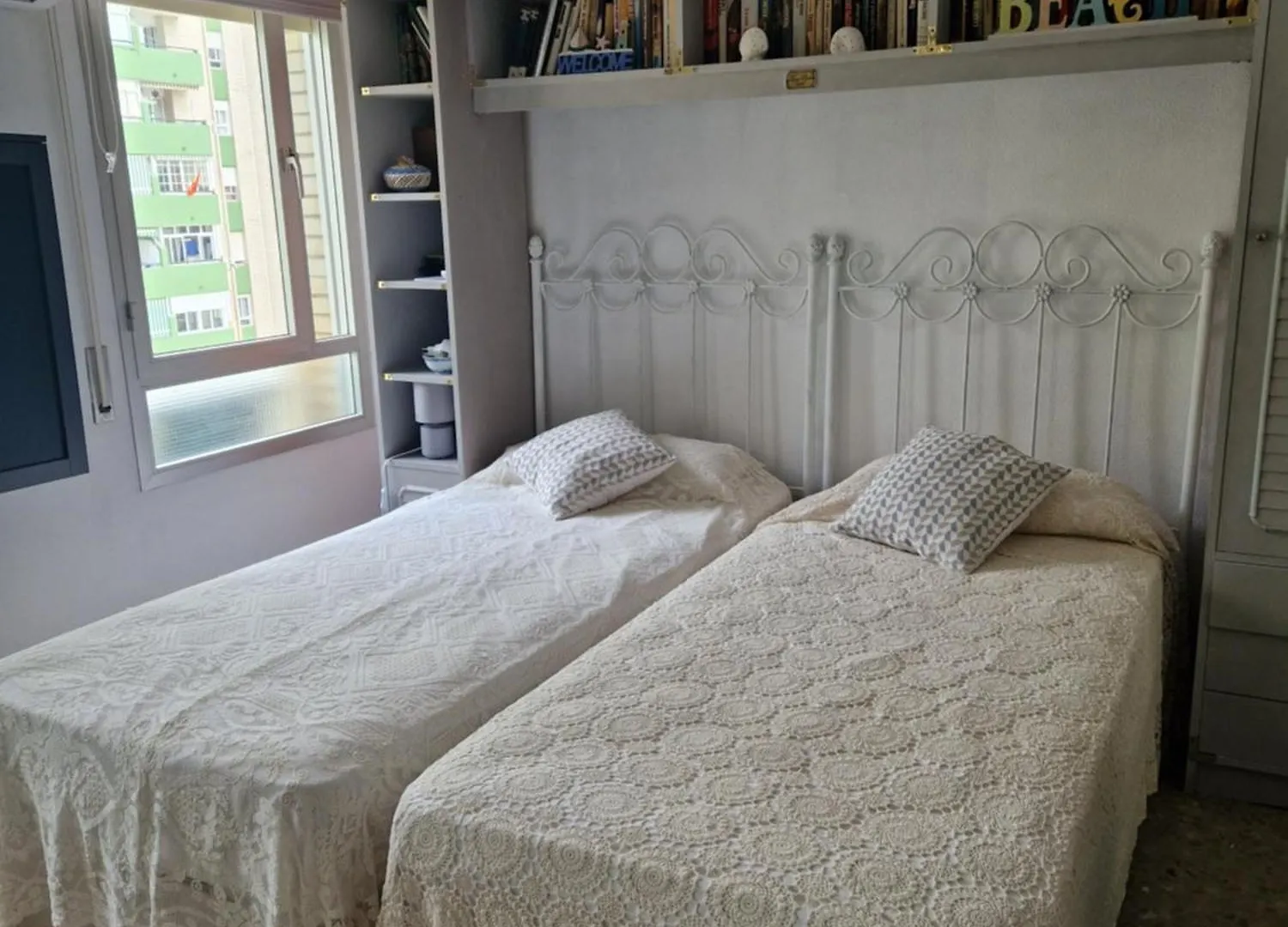 Appartement Piso 110M² En El Palo Con Parking Cerca De La Playa à Málaga 0*,  Espagne